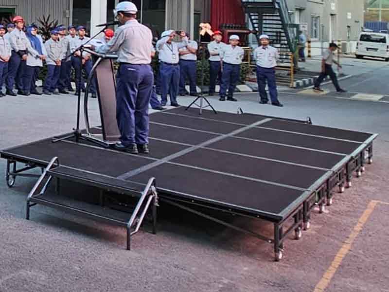 collapsible stage platform